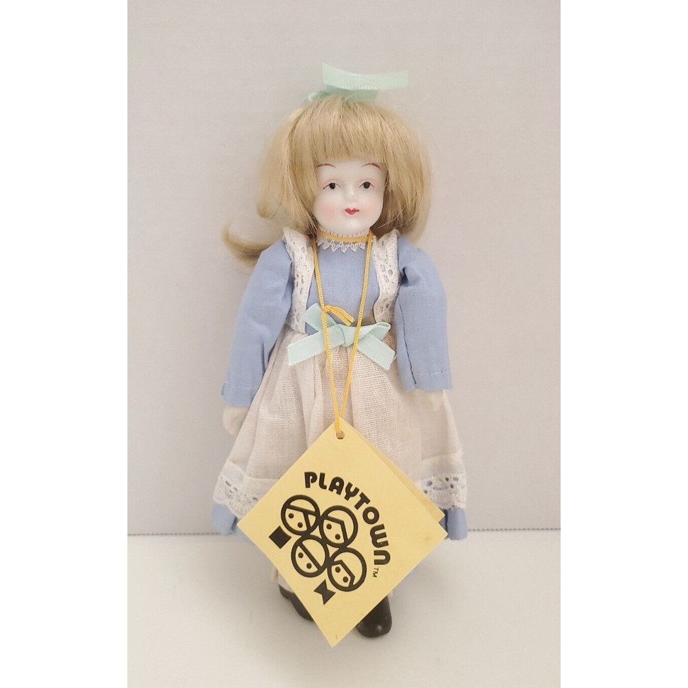RARE Playtown PMI Fairytale Series ALICE IN WONDERLAND 8 in Porcelain Doll